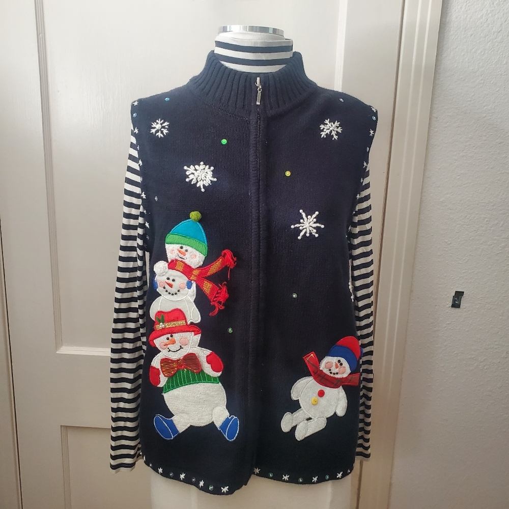NWT Christmas Sweater Vest with cute Snowman appliques. Brand new. Size M